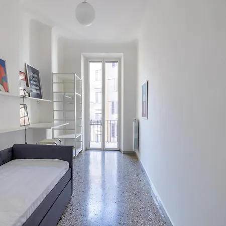 Design In Prati Apartment